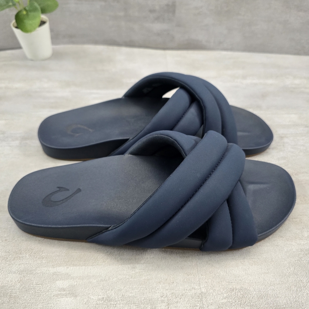 Olukia Hila Women’s Sz 11 Puffy Slide Sandals